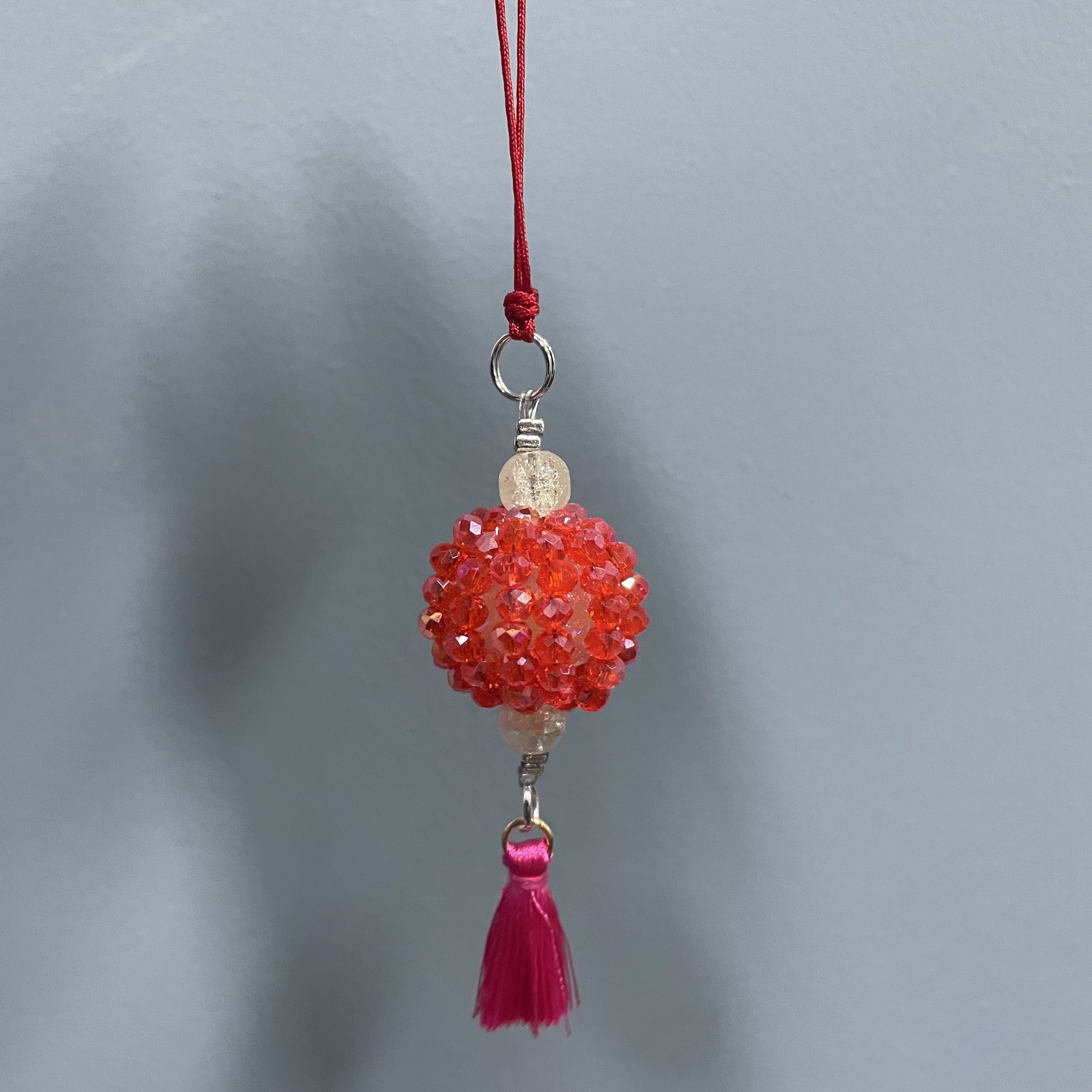 绳款编织红灯笼手机坠D969