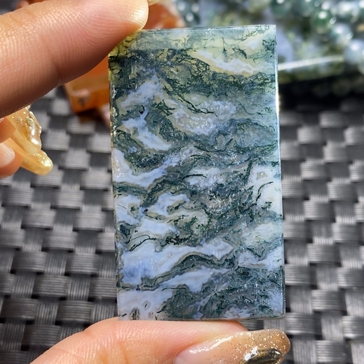 【闪购商品】玛瑙/玉髓颈饰未镶嵌云*