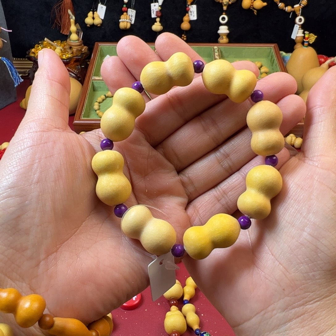 兜****8.8折福利葫芦2.4左右