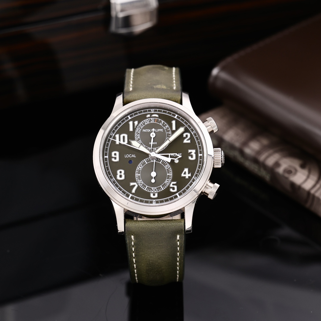 99新 Patek Philippe/百达翡丽 5924G军绿色盘面 42mm 2025年保卡
