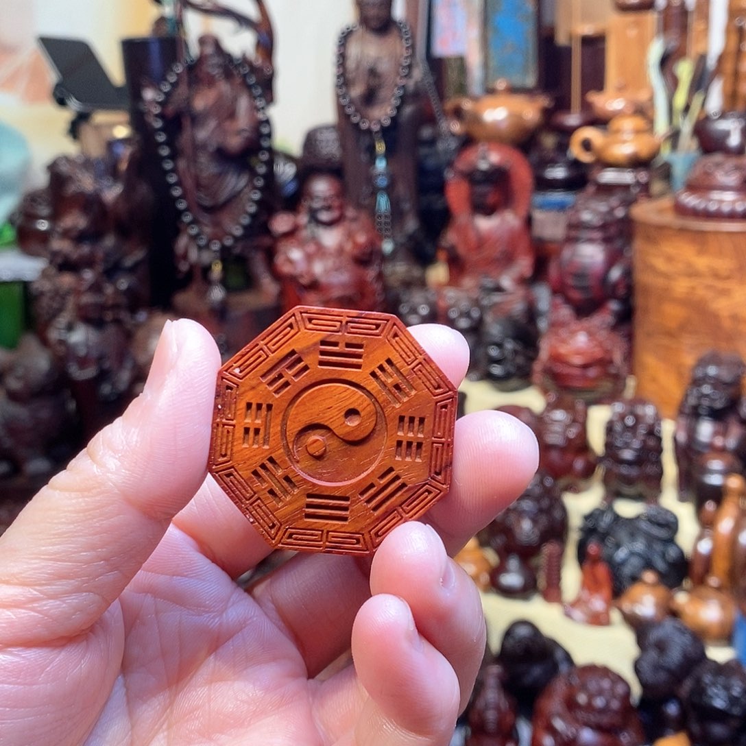 檀香紫檀（小叶紫檀）八卦