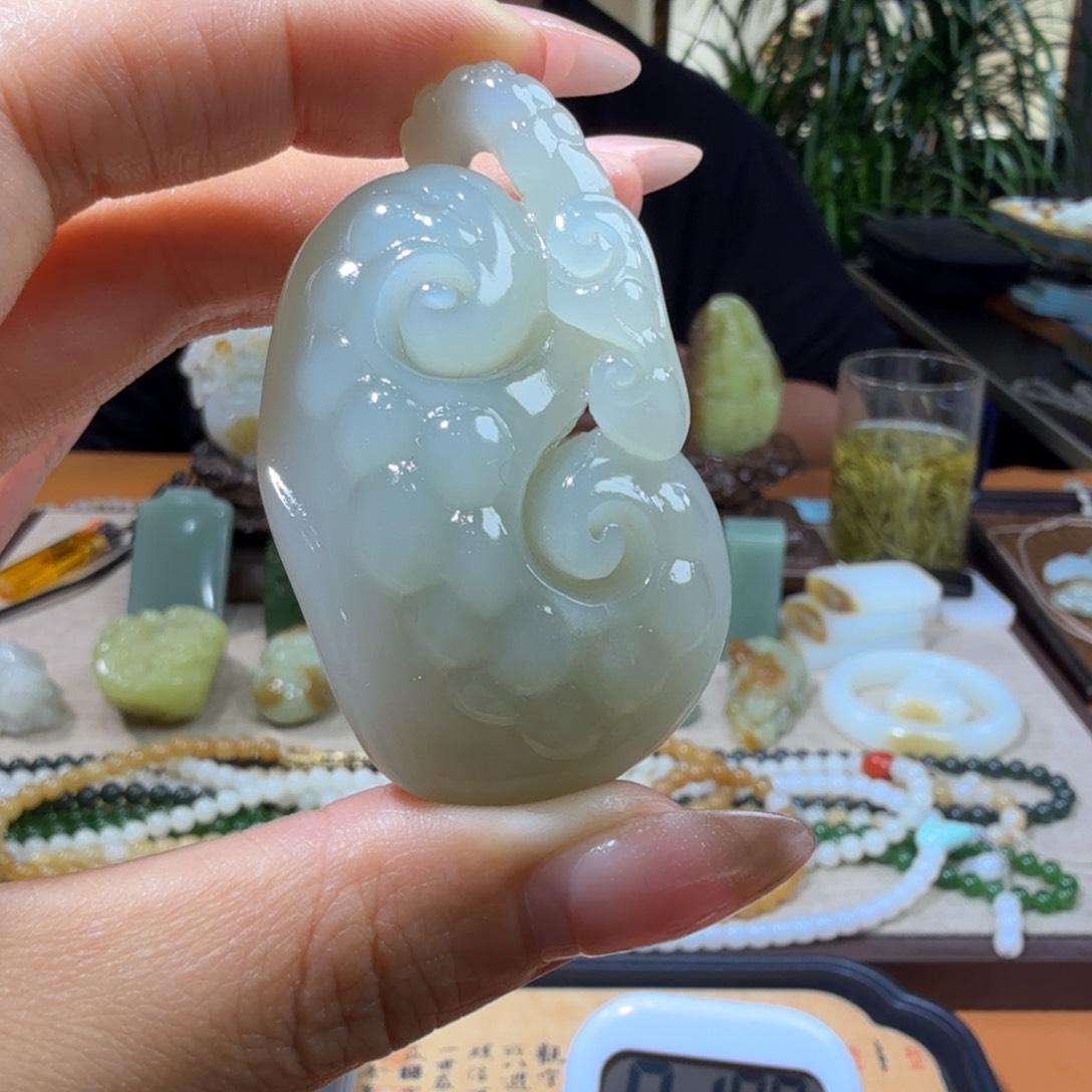 和田玉挂件未镶嵌老*