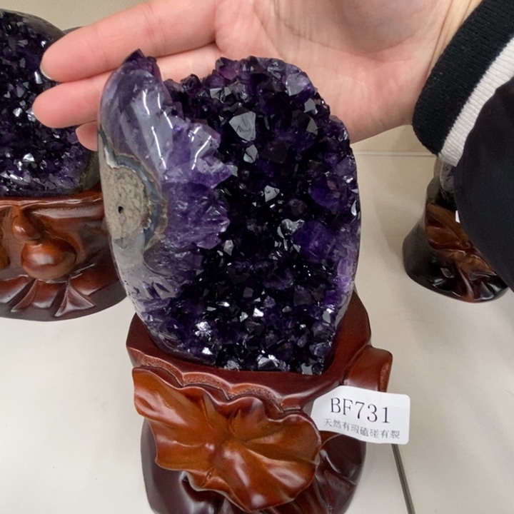 紫晶大型摆件（非配饰）未镶嵌