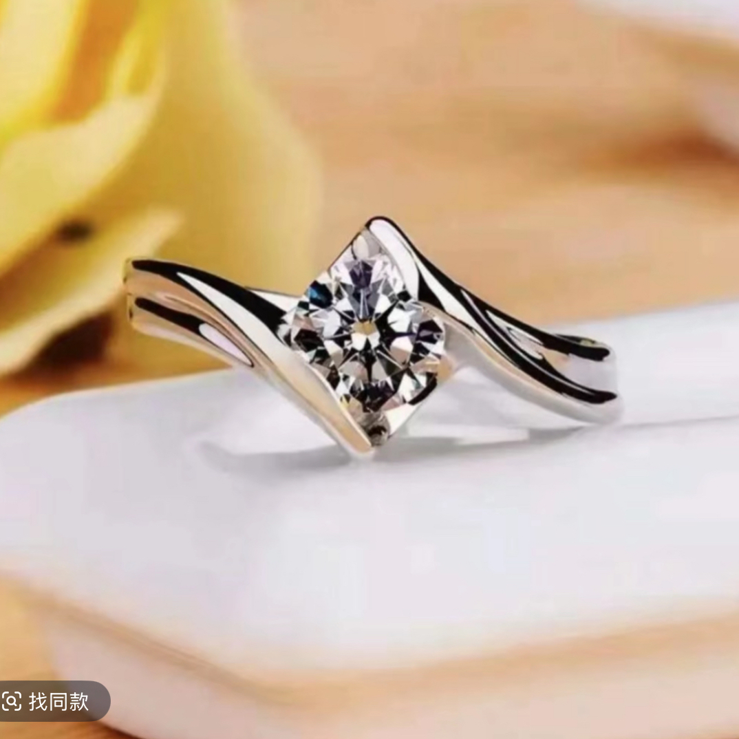 非金属莫桑石戒指 24号光板天使之吻