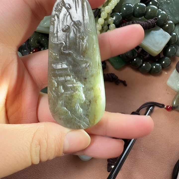 和田玉未镶嵌颈饰