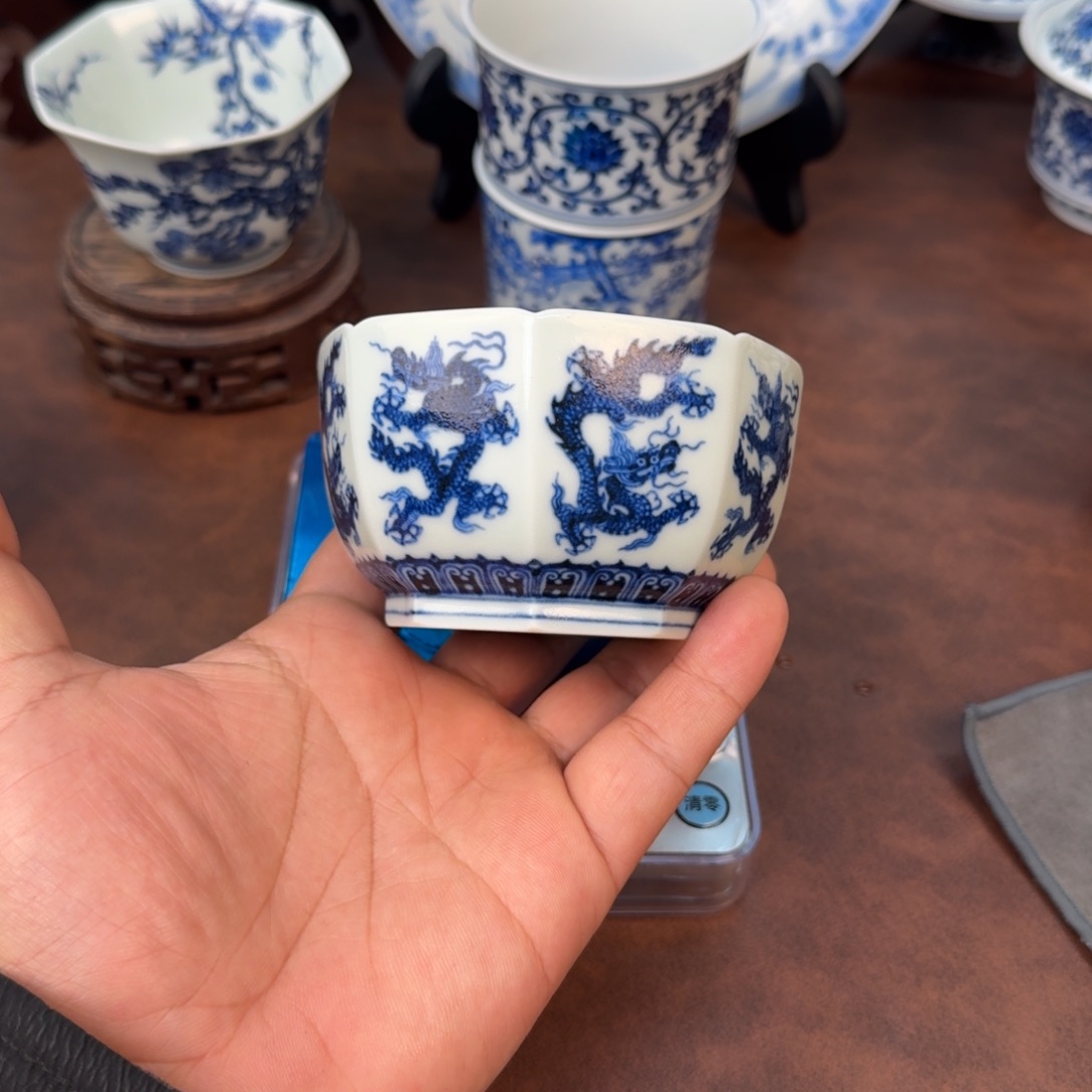 J***L摆件陶龙纹八方九龙预售