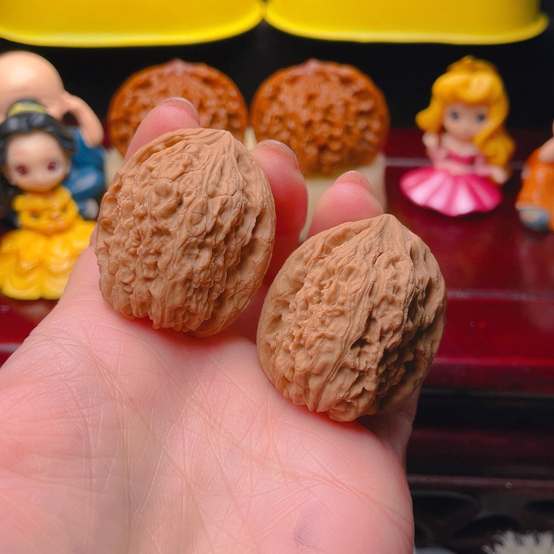 文玩核桃吊坠黄*?32全品南疆