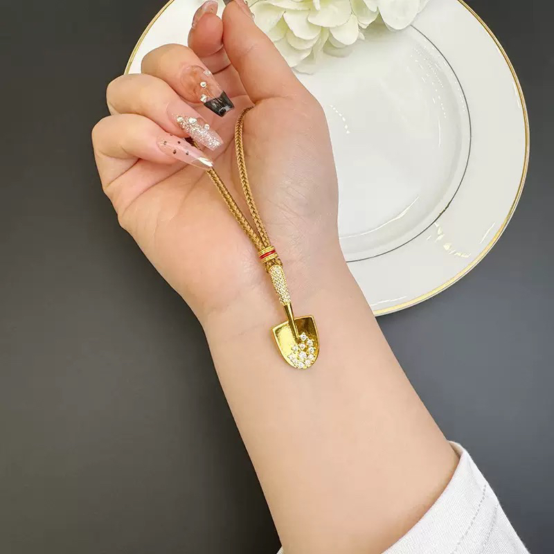 铜合金吊坠 项链镶钻小金铲铲子吊坠女百搭高级感首饰品