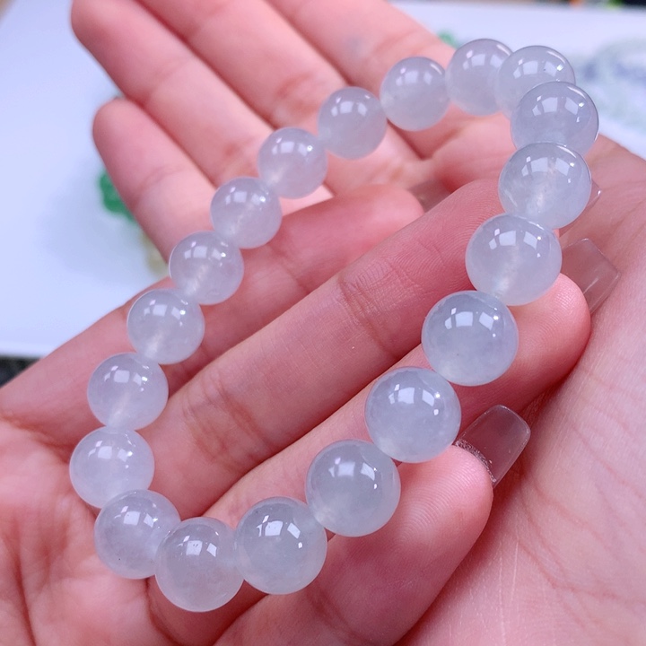 翡翠手链未镶嵌翡翠