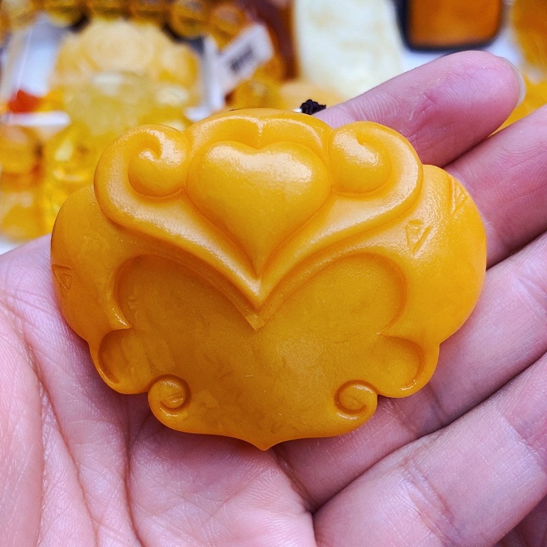 蜜蜡颈饰未镶嵌天然保真假一赔十111