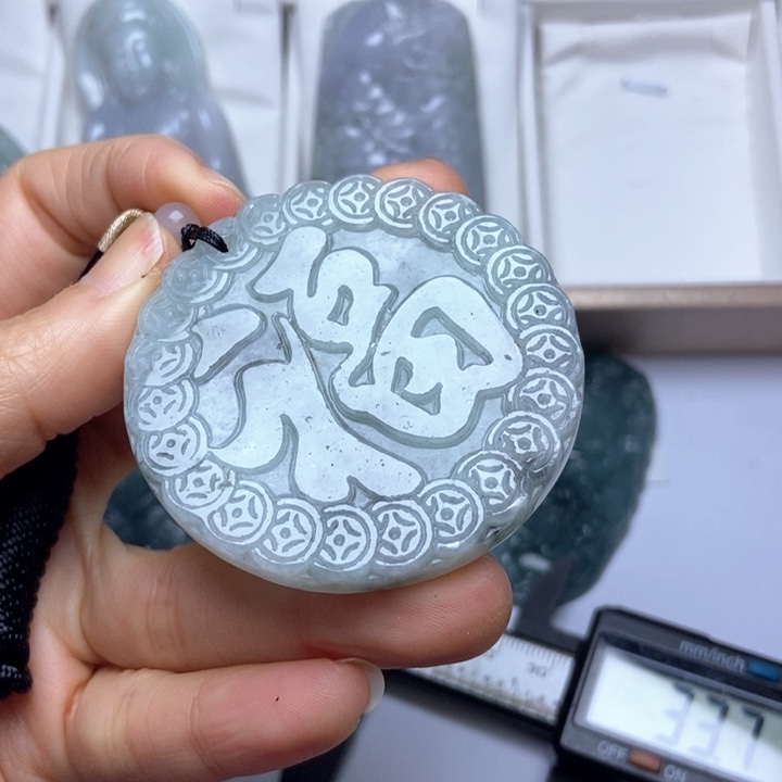 翡翠未镶嵌挂件翡翠