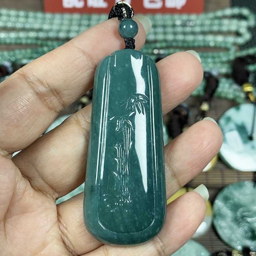 【闪购商品】翡翠颈饰未镶嵌玉吊坠翡翠玉节节高