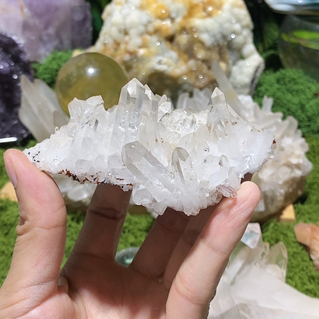 未镶嵌珠宝半成品水晶