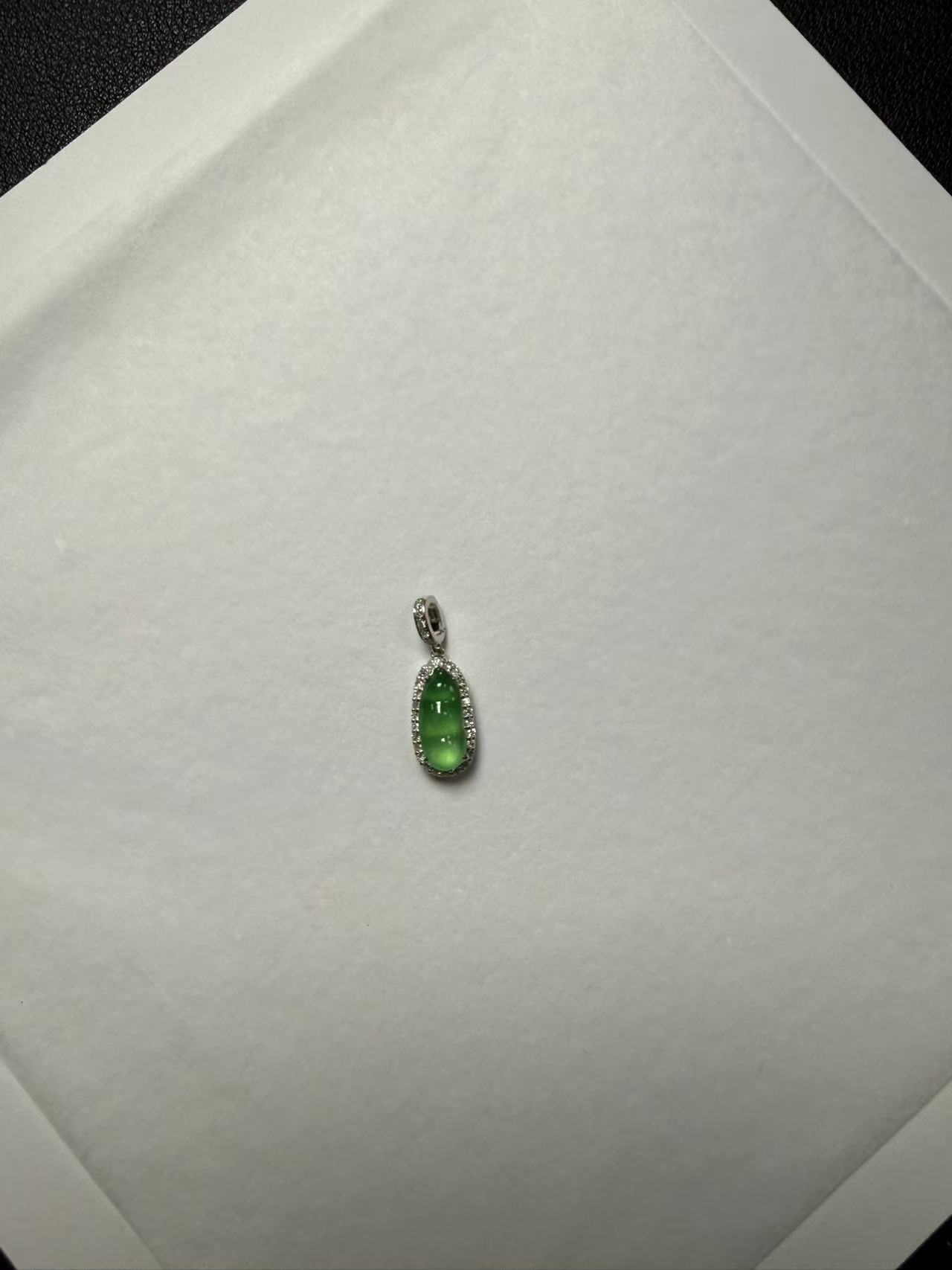 天然缅A 翡翠绿豆