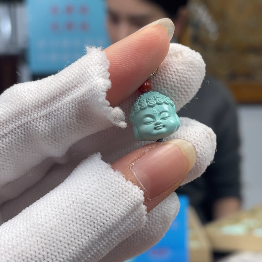 绿松石未镶嵌挂件