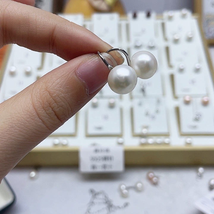 淡水珍珠耳饰银S925镶嵌华***身