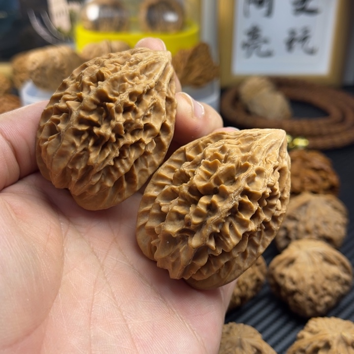 把件文玩核桃40x56全品招财鼠