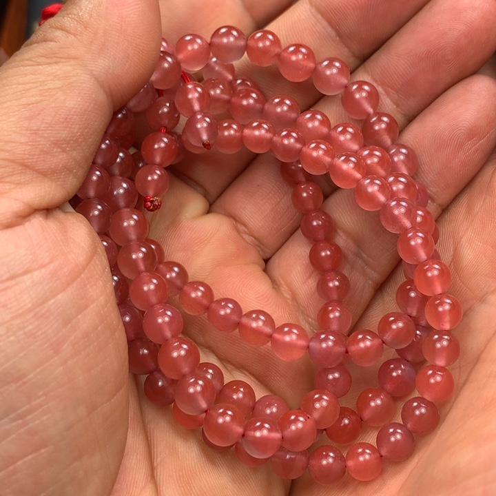 ****大南红玛瑙未镶嵌珠子