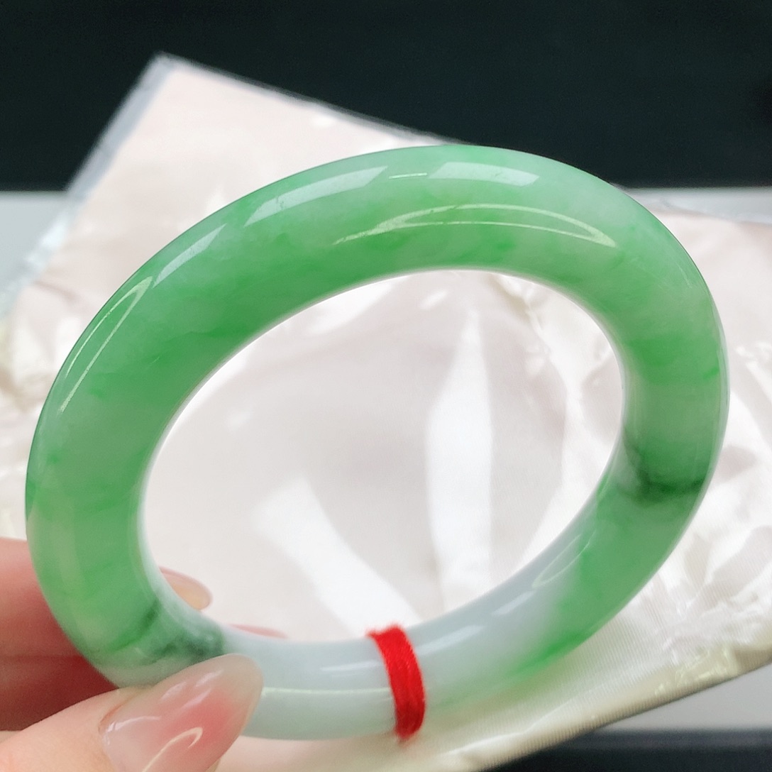 未镶嵌手镯翡翠814