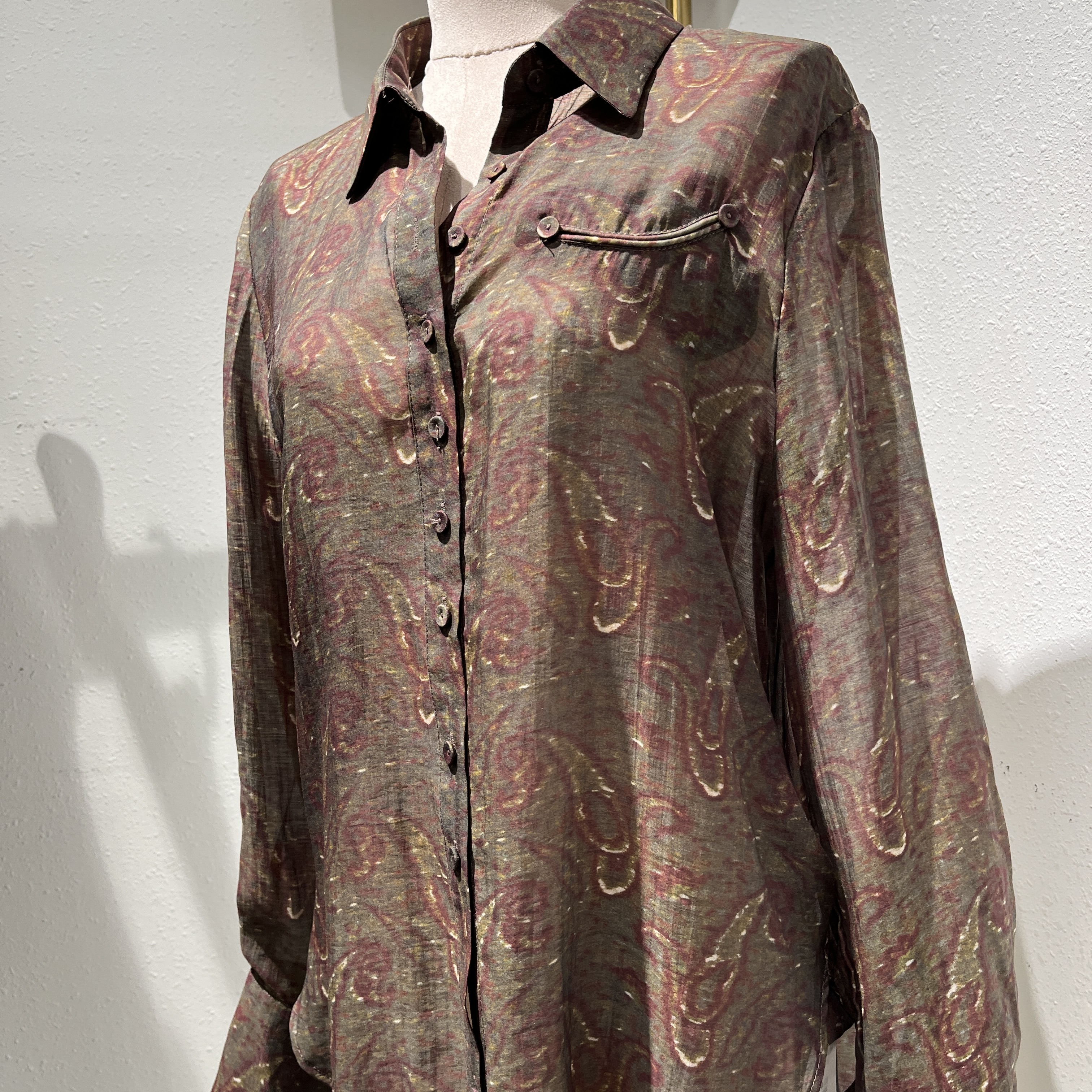 翻领复古印花衬衣（209）