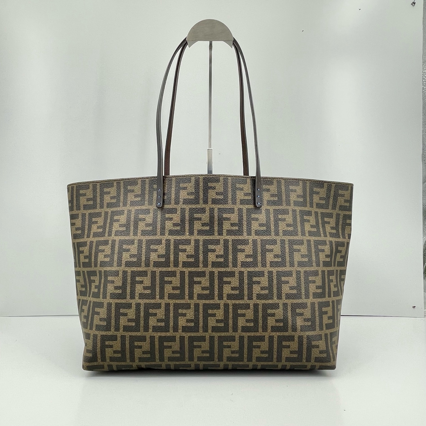 95新 FENDI/芬迪 优选/Baguette老花托特包/35×26×14/Z111739