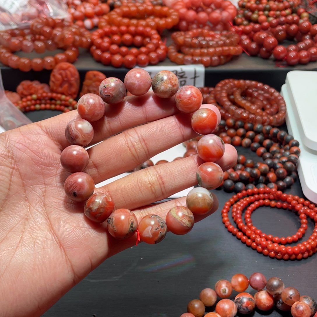 南红玛瑙手链未镶嵌