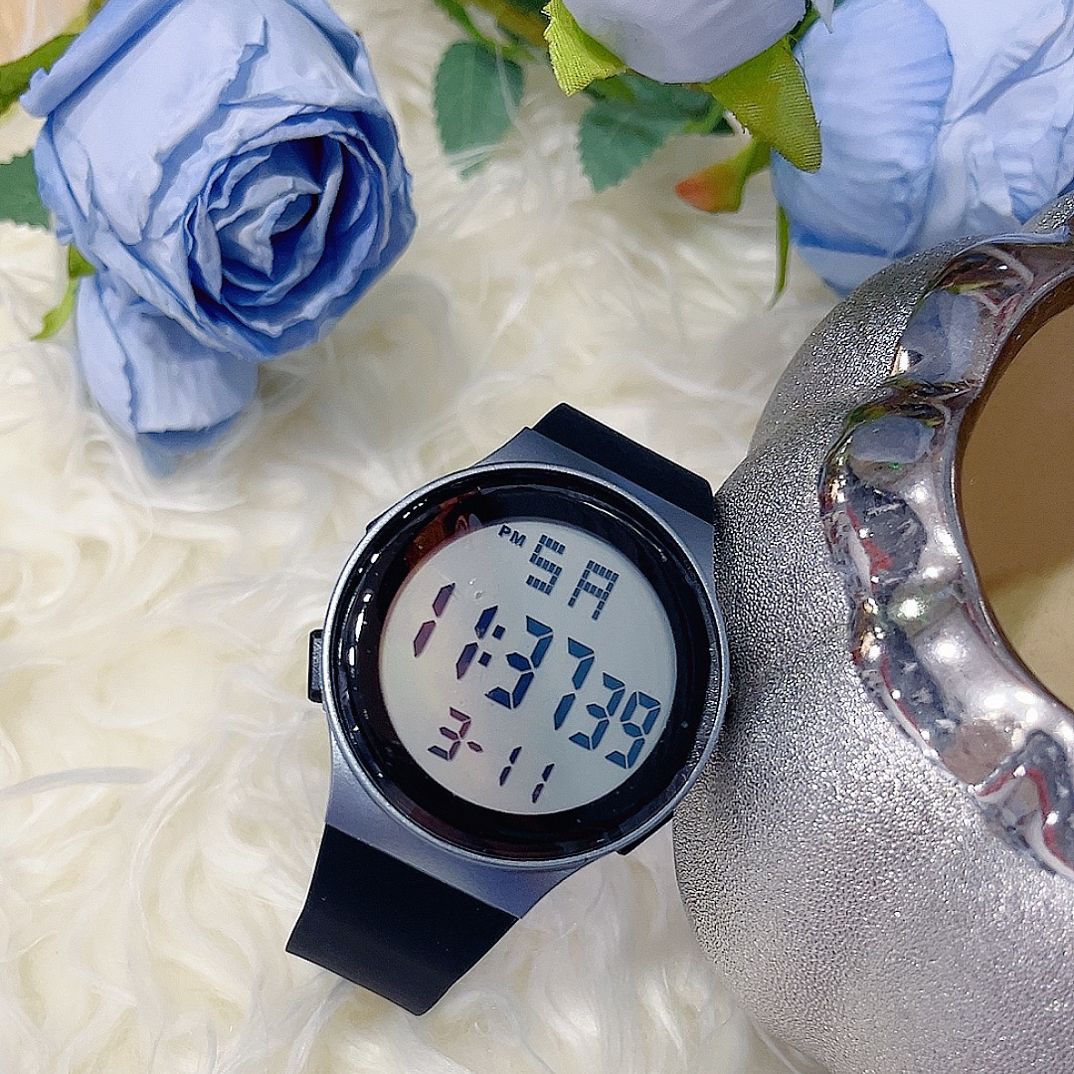 多功能防水运动表学生表简约时尚初高中男女青少年