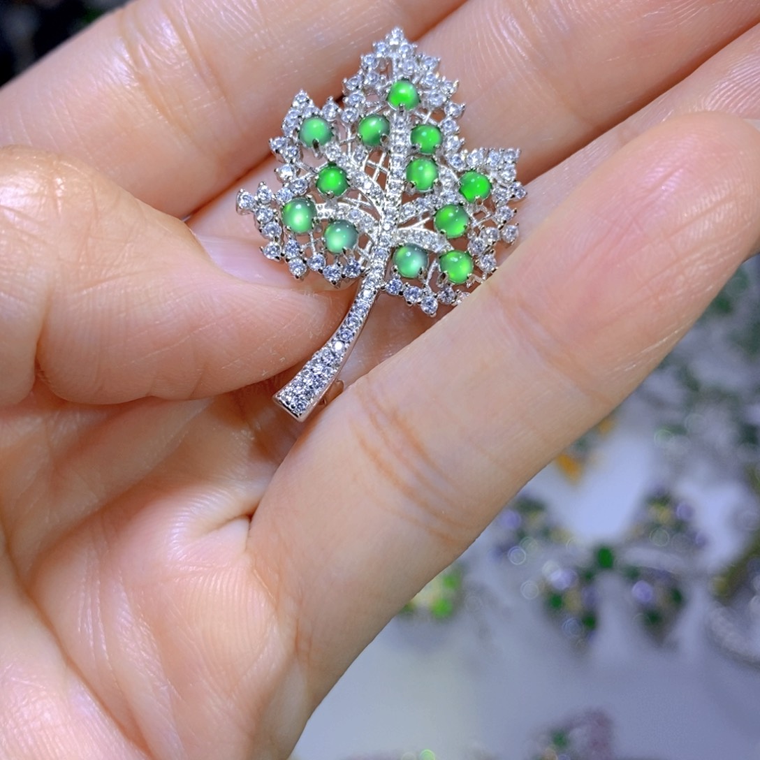 翡翠颈饰合金天然翡翠