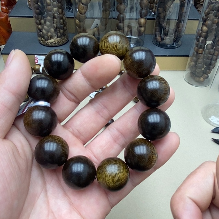 沉香碎屑沉香海南野生猫眼莺歌绿2.0