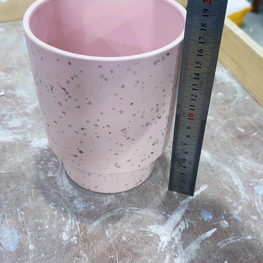 有孔，炸仓库凑单10米包邮