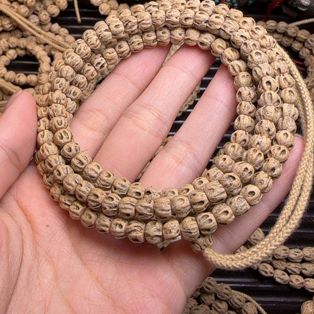 柏香籽/百香籽吊坠I*实