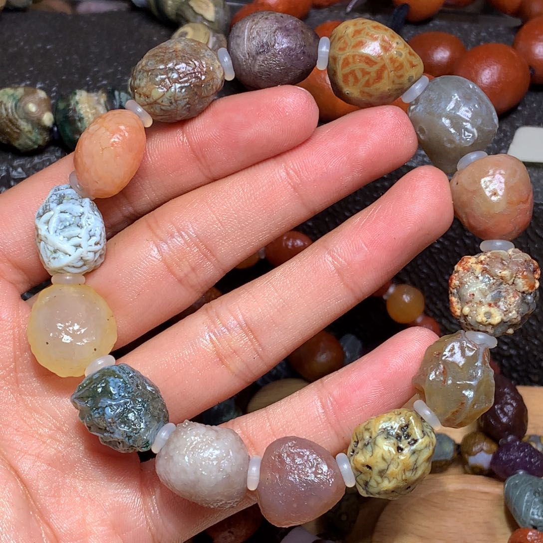 未镶嵌玛瑙/玉髓珠宝半成品