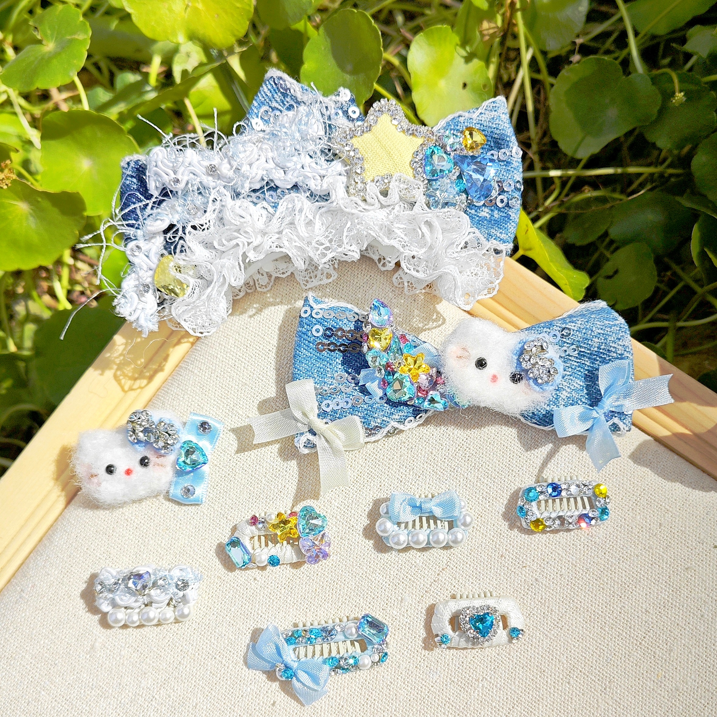 原创宠物发饰头花鼻梁夹牛仔满钻爆闪高质量珍珠长毛狗狗装饰猫咪