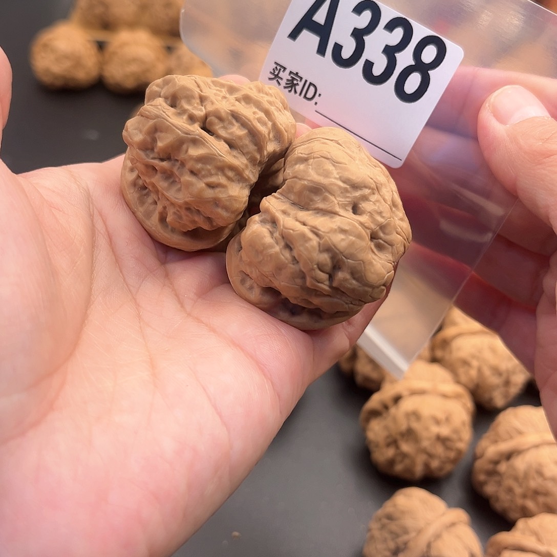 桃核把件骑****峰蛙蛙福利42