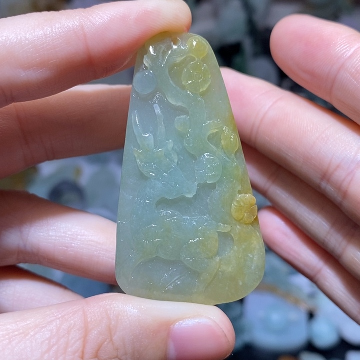 定制翡翠未镶嵌翡翠