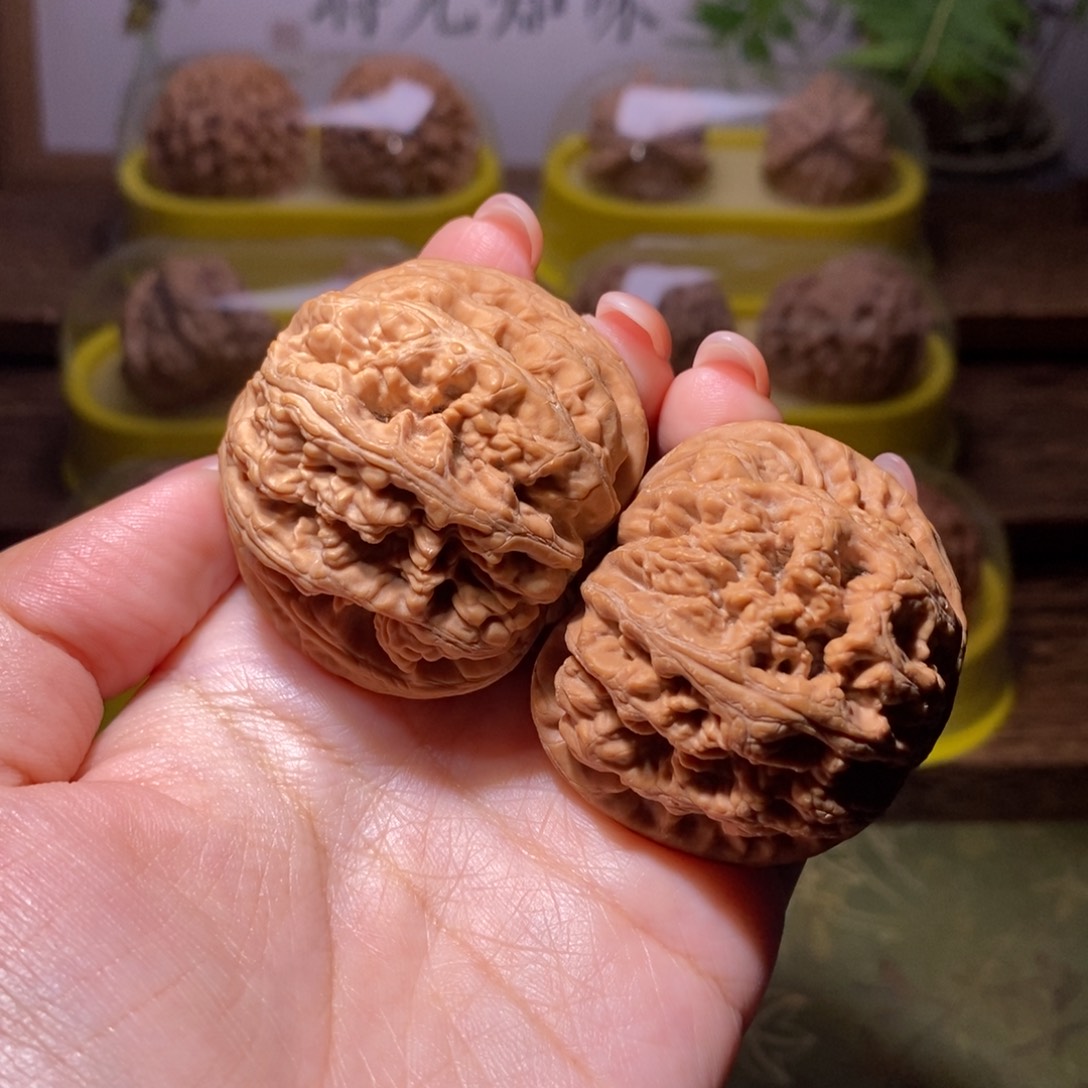 永***光吊坠文玩核桃全品44蓟县球筋