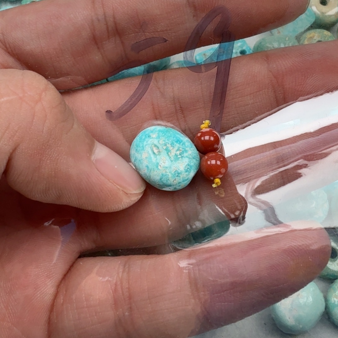 南红玛瑙未镶嵌珠宝奇石