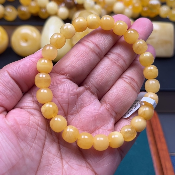 琥珀未镶嵌珠宝奇石M297号8.6+鸡油黄