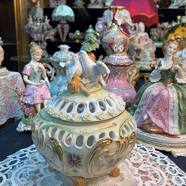 陶瓷香薰美器 双层镂空 描金浮雕捏花 老货库存默认微瑕