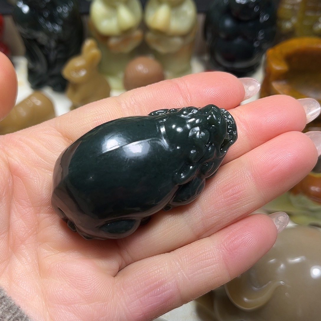 白玉菩提吊坠白玉菩提吊坠