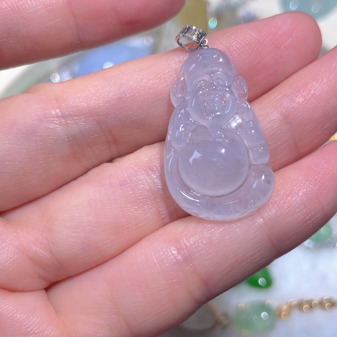 翡翠颈饰18K金镶嵌翡翠