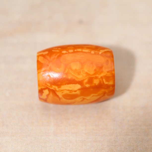 天然原矿老蜜蜡橘皮石膏妖花蜡桶珠18.6×23.6mm