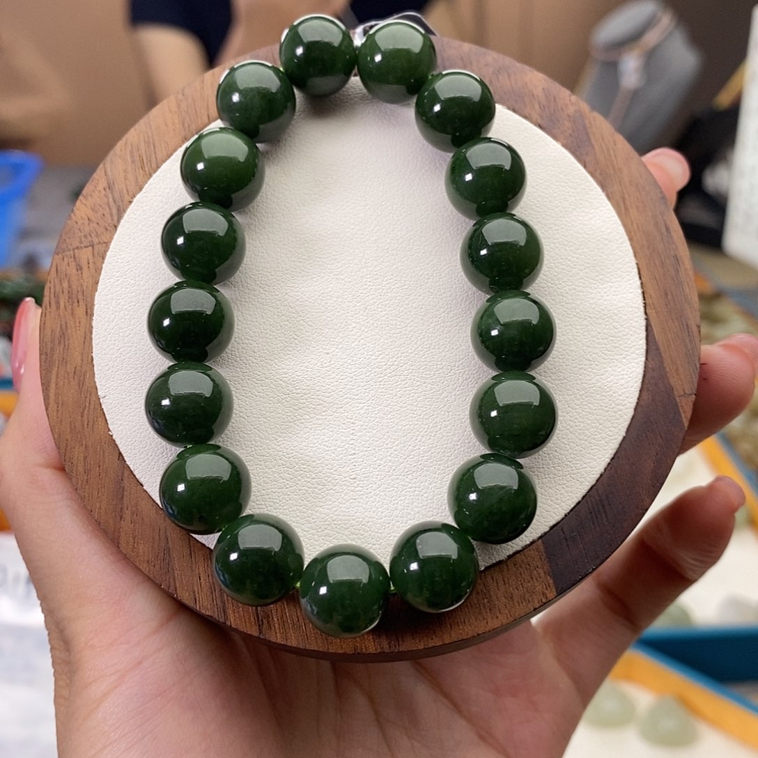 未镶嵌手串和田玉A24