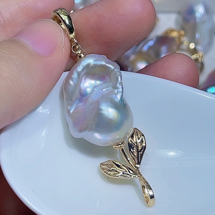 淡水珍珠未镶嵌颈饰