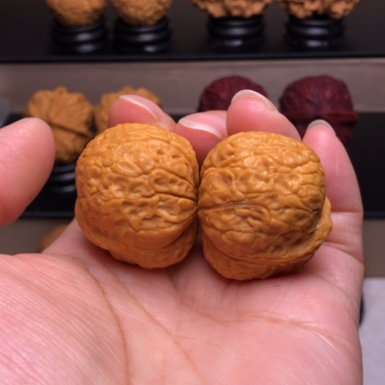 文玩核桃把件龟甲元宝蟾9