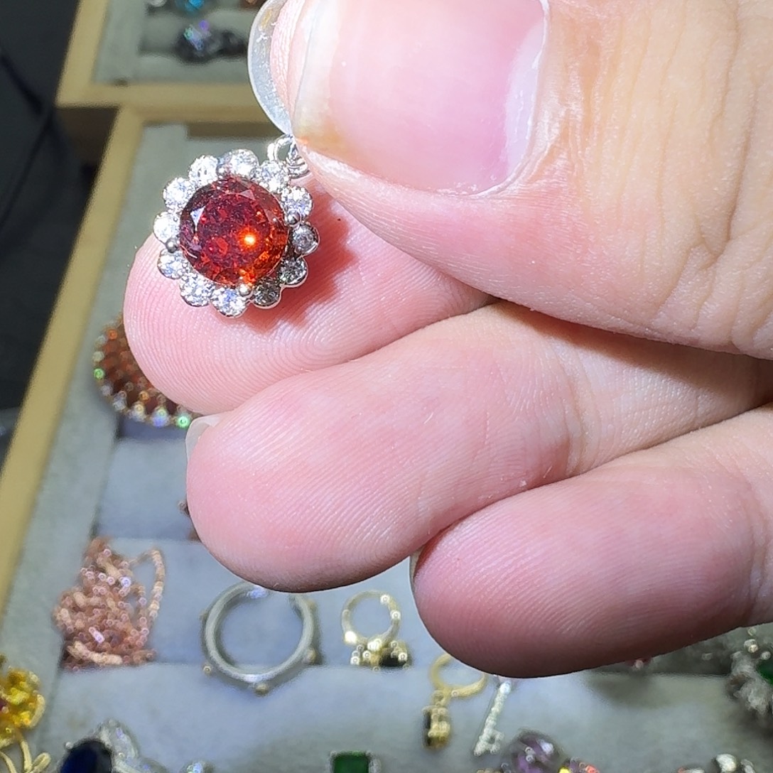 银S925镶嵌戒指水晶