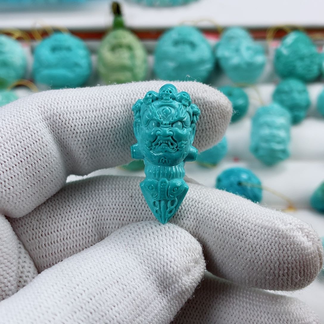 绿松石车挂未镶嵌