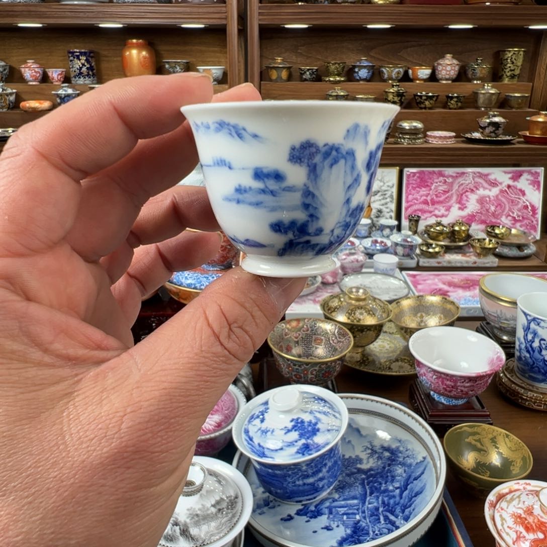 青花山水小铃铛杯