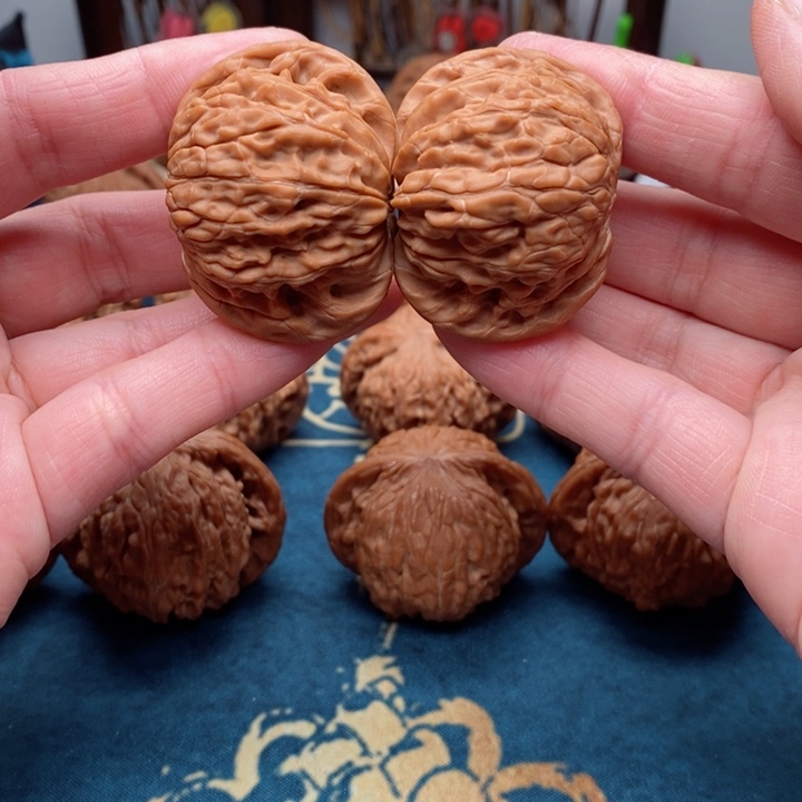 文玩核桃把件山地磨40