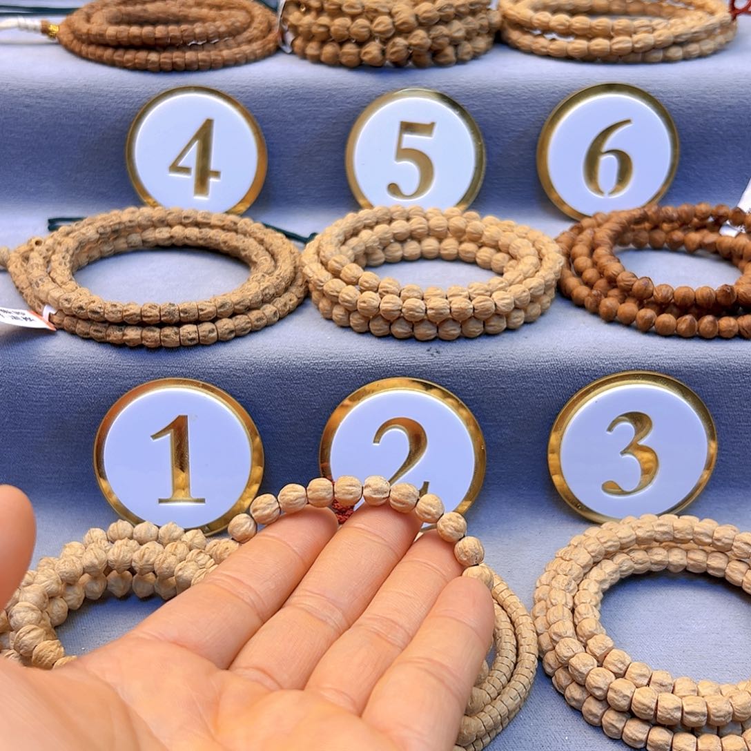 柏香籽/百香籽吊坠A****"